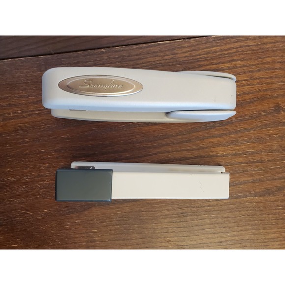 Vintage Swingline Stapler Lot 747 & 406 Gray Desk Staplers Made in Britain Retro - Picture 9 of 12
